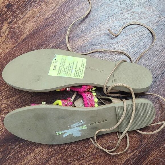 Express Multicolor Strappy Flat Sandals Size 8 - Picture 5 of 5